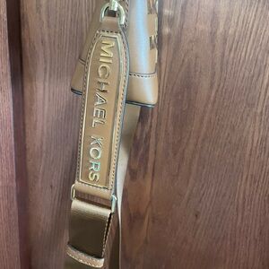 Michael Kors Crossbody Bag